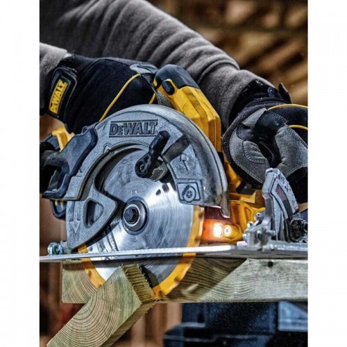 Scie circulaire 18V XR Ø184 mm - DEWALT DCS570N (Machine seule)
