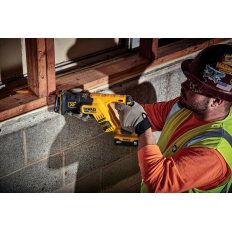 Scie Sabre DEWALT DCS367N 18V XR Brushless | Machine Seule