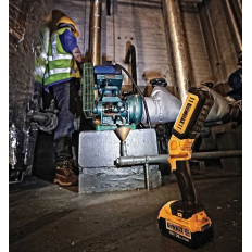 Lampe LED DEWALT DCL050 18V XR | Éclairage Chantier 500 Lm