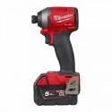 PowerPack Milwaukee M18 FUEL 6 outils avec chargeur, 2 batteries 5Ah, sac de transport